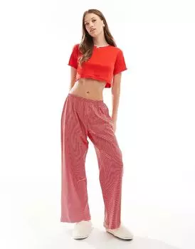 Пижамный комплект из полосатых брюк и футболки с ажурным узором красного цвета Wednesday's Girl