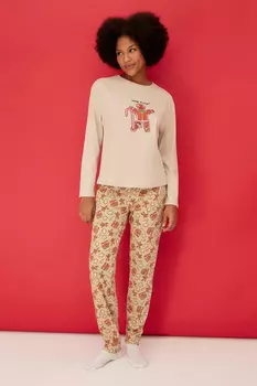 Пижамный комплект Trendyol с новогодней тематикой, кремовый