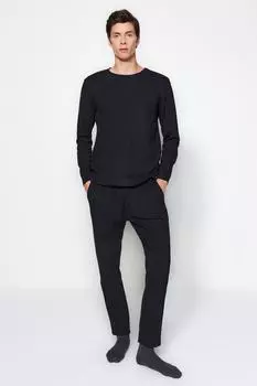 Пижамный комплект Trendyol стандартного кроя, черный