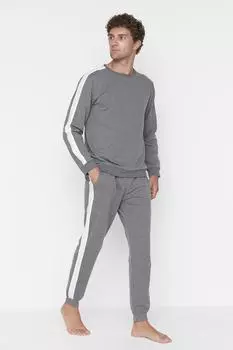 Пижамный комплект Trendyol в полоску вязаный, антрацит