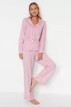Пижамный комплект вязаный Trendyol в полоску, розовый