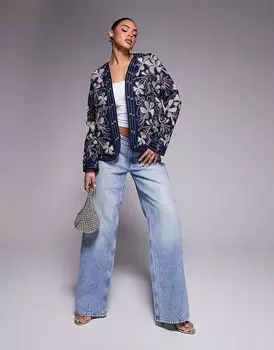 Плащ River Island с цветочным узором и заклепками темно-синего цвета