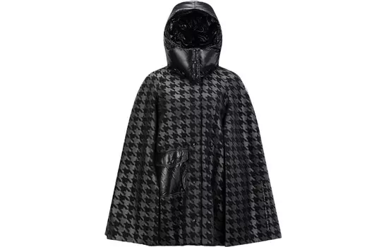 Плащи женские черный Moncler
