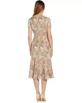 Платье Adrianna Papell Mattelasse Midi Dress with Trumpet Hemline, цвет Rose Multi