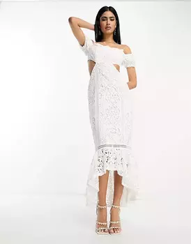 Платье Asos Design lace bardot cut out maxi with frill hem, белый