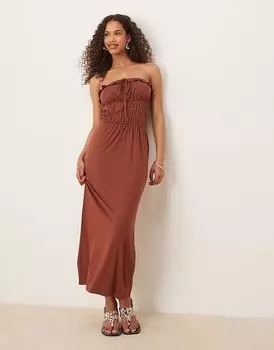 Платье-бандо ASOS DESIGN макси с многоуровневой талией и оборками цвета ржавчины