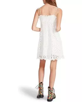 Платье Betsey Johnson Novelty Cotton and Venise Lace Tulip Mini Dress, белый