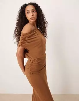 Платье-блузон миди из модального материала ASOS DESIGN со спущенными плечами, коричневое