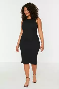 Платье больших размеров – черное – облегающее Trendyol, черный