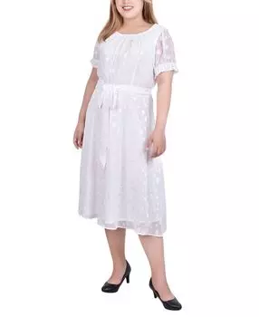 Платье больших размеров с короткими рукавами и поясом в горошек NY Collection, мульти