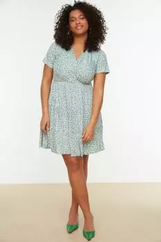 Платье больших размеров – зеленое – фигуристка Trendyol, зеленый