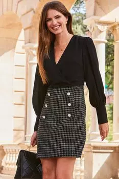 Платье-Букле с приталенным верхом и расклешенным низом Sosandar, черный