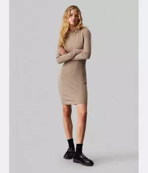 Платье Calvin Klein Jeans облегающее с длинными рукавами, бежевый