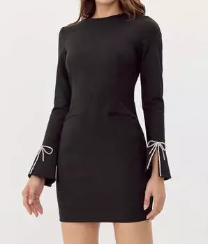 Платье Carmelia со стразами на манжетах черного цвета adelyn rae