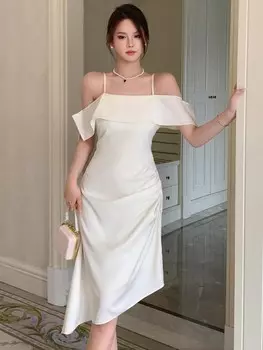 Платье DAZY с открытыми плечами, рюшами, асимметричным подолом, кремовый/бежевый