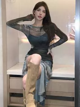 Платье DAZY тай-дай, сетка, длинные рукава, разрез по краю, многоцветный