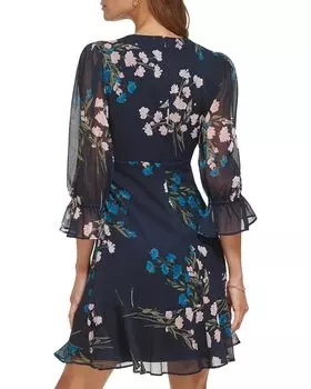 Платье DKNY V-Neck Dress with Balloon Sleeve and Ruffle Hem, цвет Pink Morganite Multi