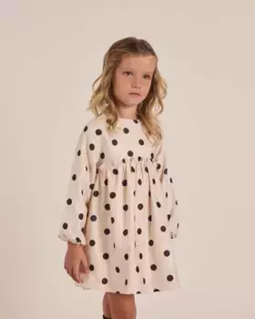 Платье для девочки цвета экрю в черный горошек и бантиком на спине Dadati, цвет Natural