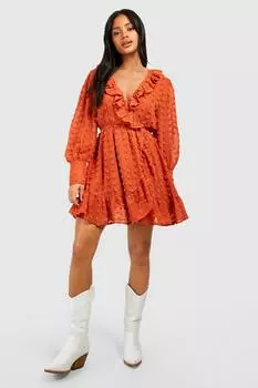 Платье добби с руфлями и запахом Boohoo, ржавый