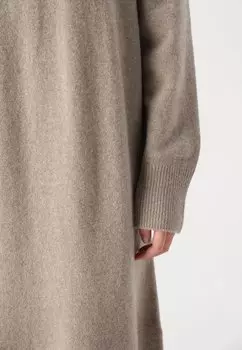 Платье-джемпер DETAIL ROLLNECK DRESS GANT, серый