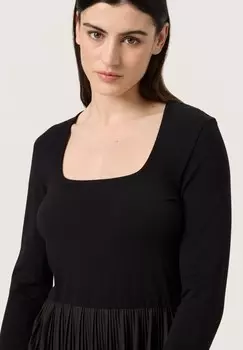 Платье-джемпер SIMONE PLISS Soaked in Luxury, черный