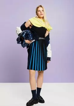 Платье Esprit, цвет black