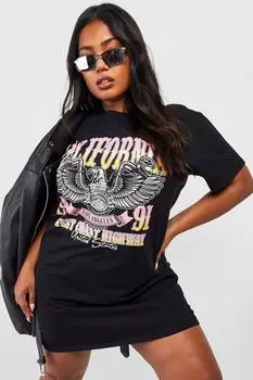 Платье-футболка Plus California boohoo, черный