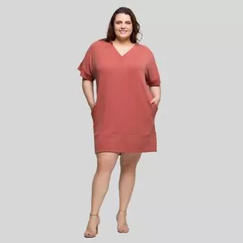 Платье-футболка с V-образным вырезом и карманом больших размеров 24Seven Comfort Apparel, цвет brick