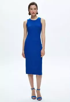 Платье-футляр adL