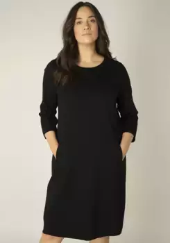 Платье-футляр Base Level Curvy "Addy" из эластичной и удобной смесовой вискозы, черный