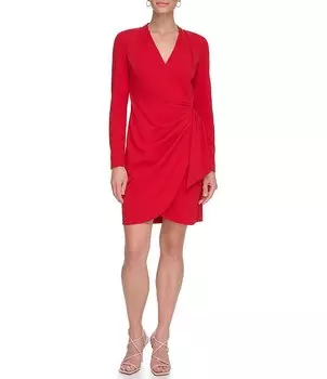 Платье-футляр DKNY стрейч с V-образным вырезом, длинными рукавами и рюшами по бокам, красный