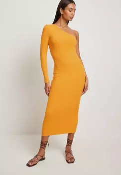 Платье-футляр NA-KD