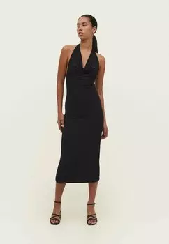 Платье-футляр Stradivarius, черный