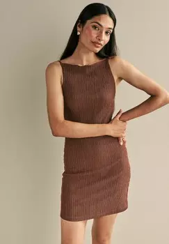 Платье-футляр TEXTURED Next, коричневый