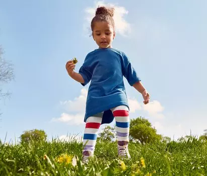 Платье из эластичного вельвета Tchibo, средний синий