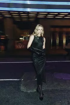 Платье из блестящего бархата ZARA, черный
