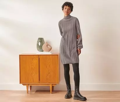 Платье из рубчатой вязки с воротником стойкой Tchibo, серо-коричневый пестрый