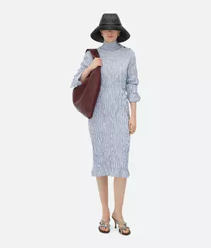Платье из технической вискозы в полоску с жатым узором Bottega Veneta
