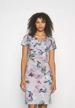 Платье из трикотажа Swing