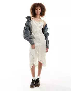 Платье-комбинация на пуговицах с кружевом антикварного кремового цвета Reclaimed Vintage