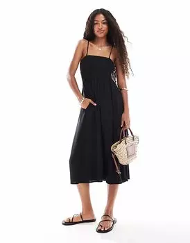 Платье-комбинезон Vero Moda Easy черного цвета с присборенной юбкой