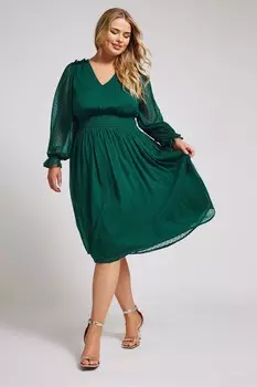 Платье London Dobby с присборенной талией Yours Curve, зеленый