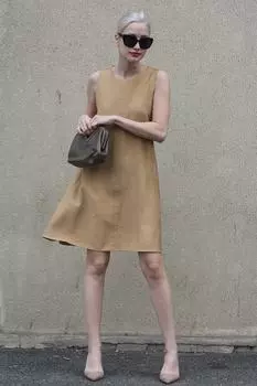 Платье Madmext, бежевый