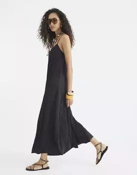 Платье макси без рукавов River Island плиссе черного цвета