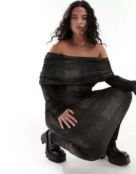 Платье макси COLLUSION Plus в разноцветную клетку с присборенным краем и глубоким вырезом