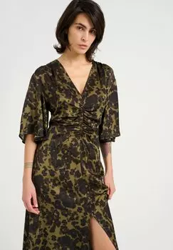 Платье макси Gestuz, зеленый