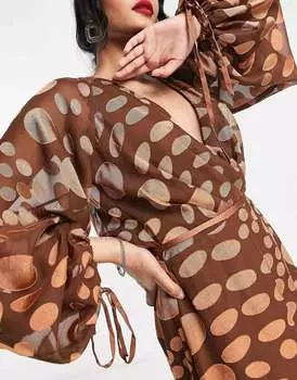 Платье макси из атласного жаккарда с запахом и завязкой на талии ASOS