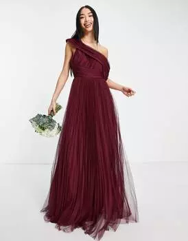Платье макси из тюля с открытыми плечами и плиссированной юбкой ASOS DESIGN Bridesmaid цвета бычьей крови