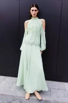 Платье макси из жоржета с высоким воротником, украшенным сборками Karen Millen, зеленый