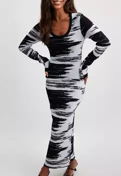 Платье макси NA-KD, цвет black white